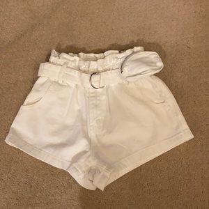 White paperbag waist shorts